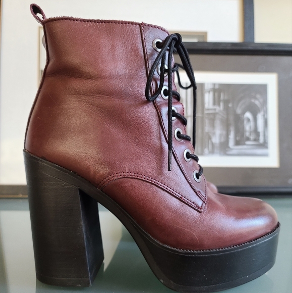 STEVE MADDEN GELSEY BOOTS - Picture 4 of 10